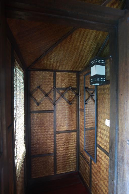 Banyen Villa San Sai Bilik gambar
