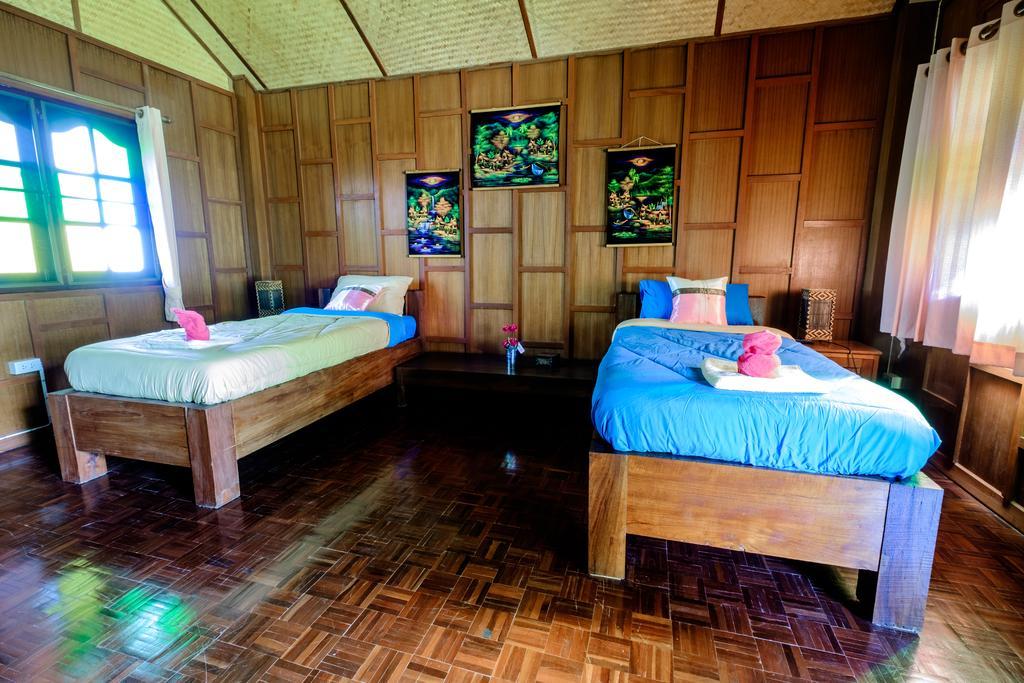 Banyen Villa San Sai Bilik gambar