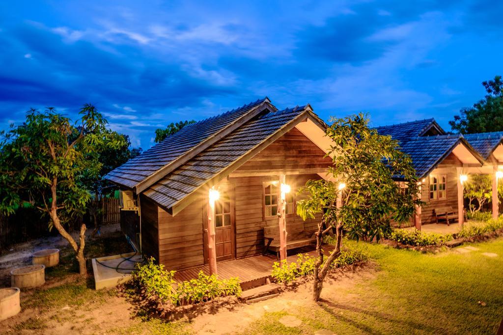 Banyen Villa San Sai Bilik gambar