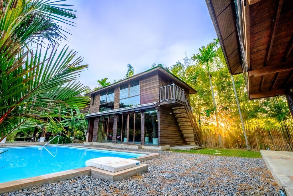 Banyen Villa San Sai Bilik gambar