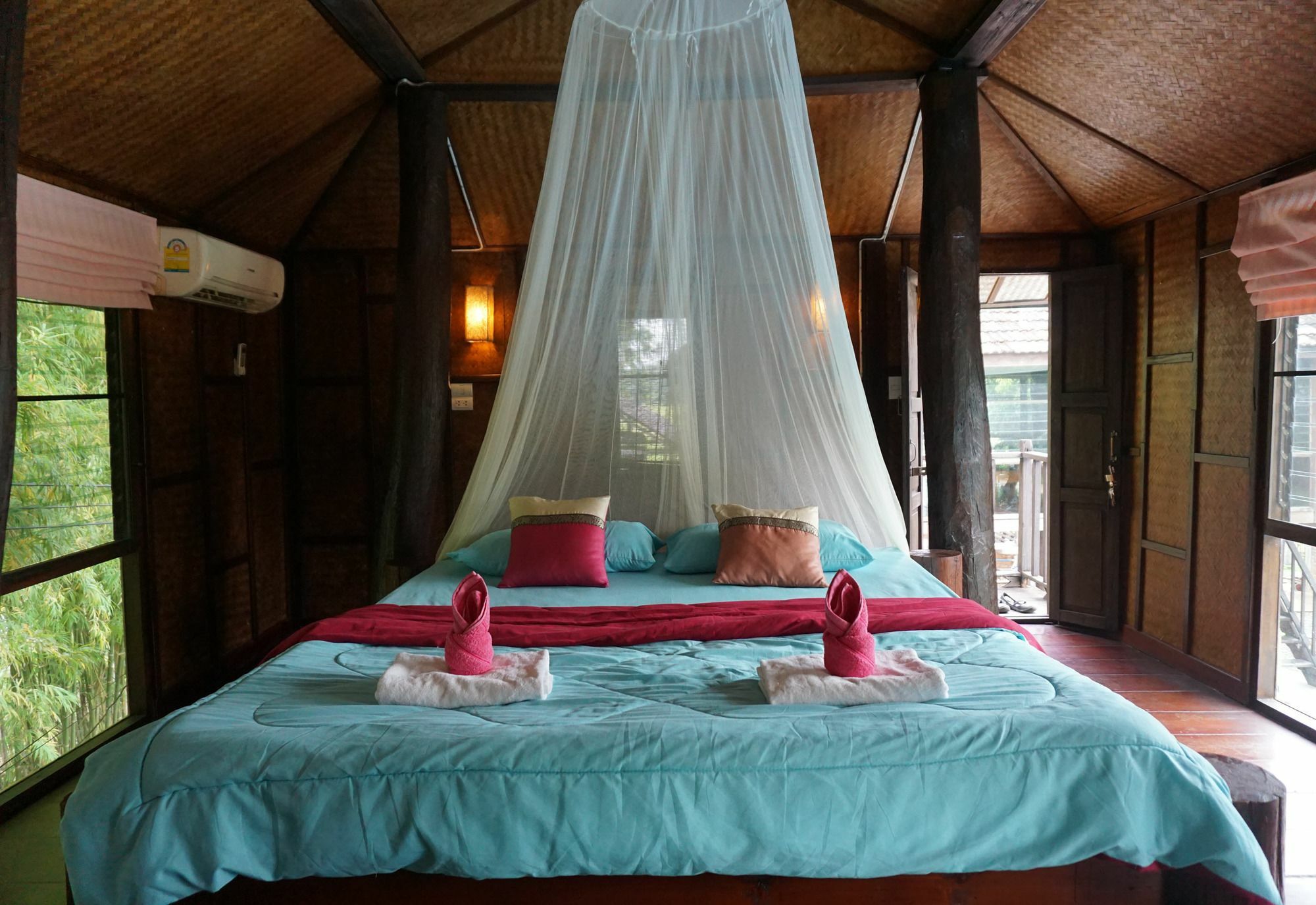Banyen Villa San Sai Luaran gambar